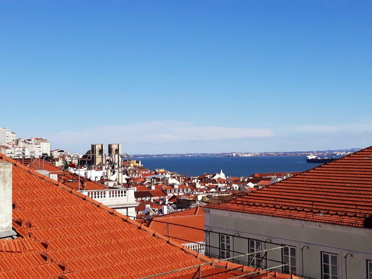 Chiado Apartment With View To The Castle リスボン エクステリア 写真